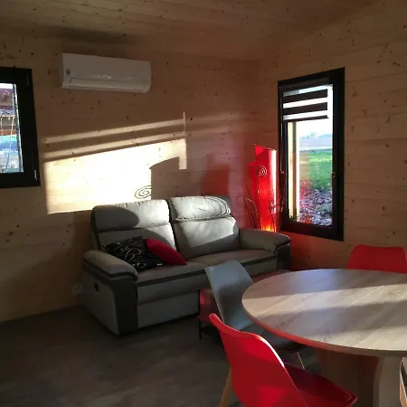 Les Chalets De L'etang Chalet Chene Maison d'hôtes